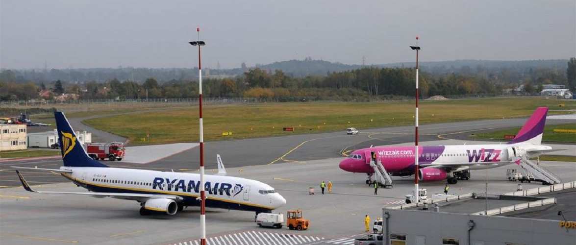 Wizz-Air-та-Ryanair