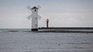 цифровых технологий появляются сотни онлайн-сервисов и инструментов, которые помогают пользователям решать самые разнообразные задачи